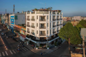 Ngon Avatar Hotel